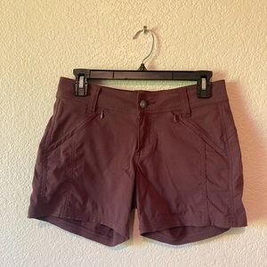 Raisin-colored Prana hiking shorts size 0